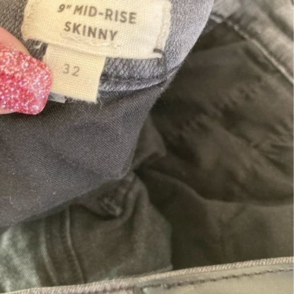 Madewell 9” Mid Rise Boho Washed Grey Essential Skinny Raw Hem Jeans - Picture 10 of 12